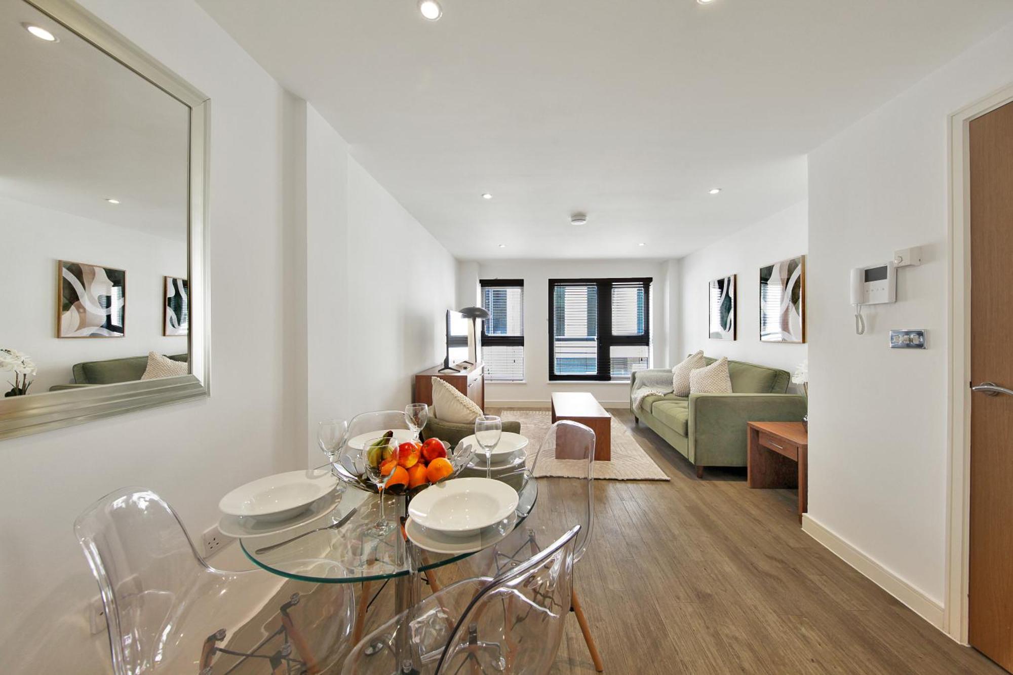 2 Bed Executive Apartment Next To Liverpool Street Free Wifi By City Stay Aparts Лондон Экстерьер фото
