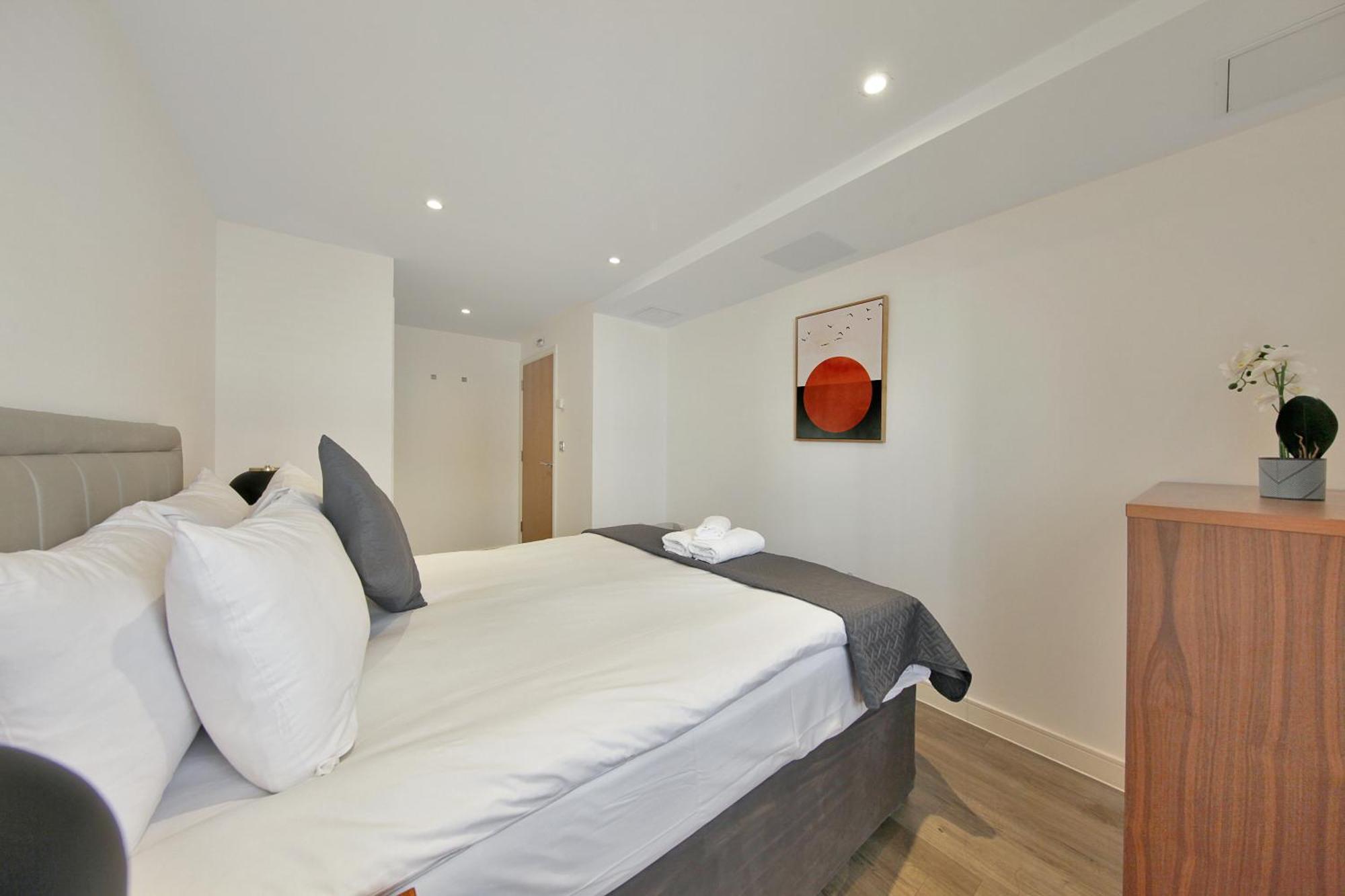 2 Bed Executive Apartment Next To Liverpool Street Free Wifi By City Stay Aparts Лондон Экстерьер фото