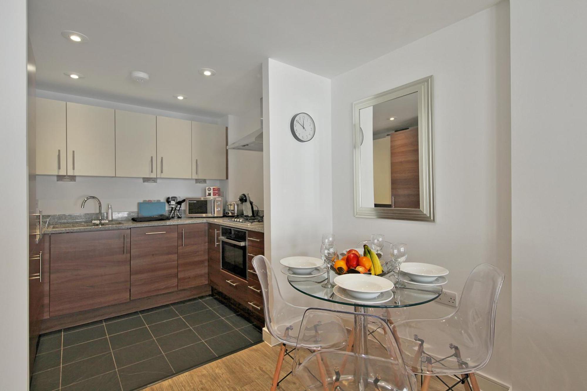 2 Bed Executive Apartment Next To Liverpool Street Free Wifi By City Stay Aparts Лондон Экстерьер фото